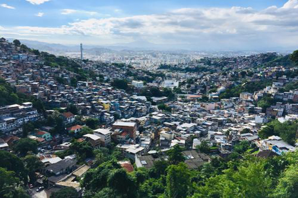 世界十大最大的贫民窟 第一奥兰吉镇贫民窟居住人数超200万