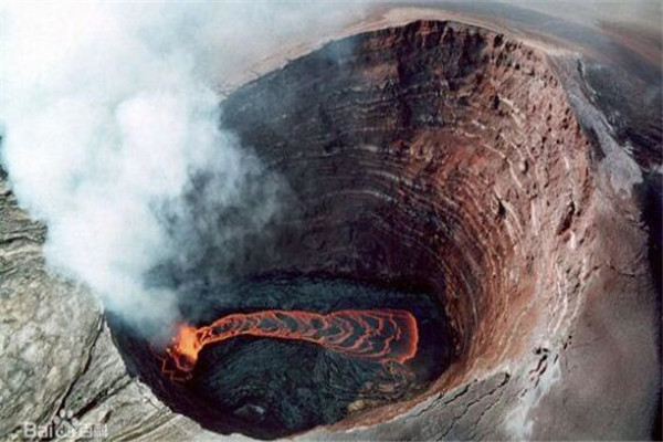 世界十大超级火山 长白山火山成人气旅游地，你认识哪几座