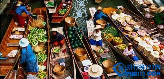 奇葩的跨境集市：世界上最怪异的十大集市