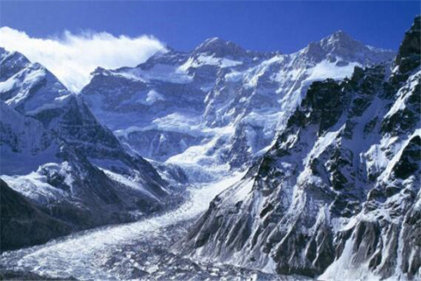 世界十大山脉海拔排名 全部都在八千米以上,第八被称为杀手峰
