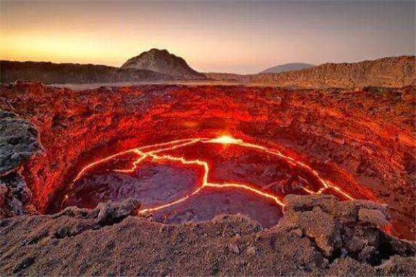 世界十大超级火山 长白山火山成人气旅游地，你认识哪几座