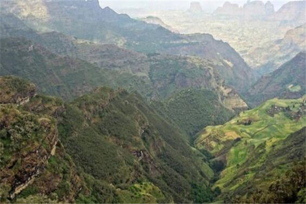 世界十大高原面积排名 第九1280万平方公里，常年气温-56℃