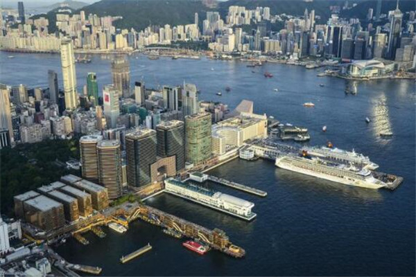 世界十大港口 鹿特丹港曾是最繁忙的港口，我国七个上榜