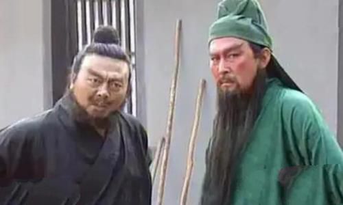 关羽和张飞谁先死，为什么关羽比张飞死的早
