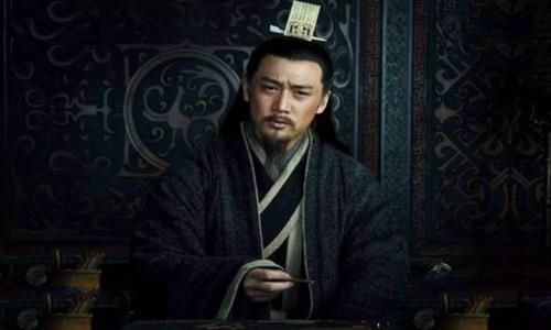 草船借箭到底是谁的计谋?历史上草船借箭是谁想出来的?