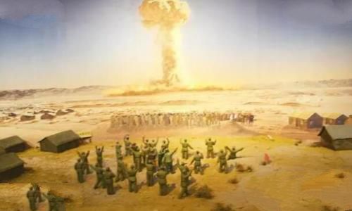 中国的第一颗原子爆炸是哪年，地点是在哪里