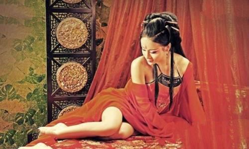 古代少女内衣中隐藏的性秘密?