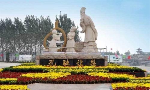 孔融像