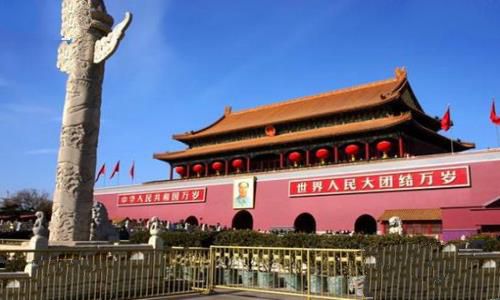 天安门前的石柱子叫什么?在古代有着什么作用? 天安门前的石柱子叫什么?在古代有着什么作用?