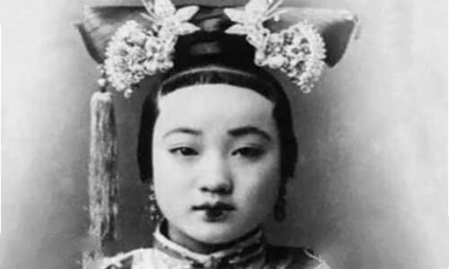 珍妃历史上是怎么死的