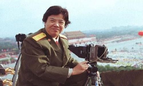 中国摄影家协会主席邵华将军因病去世