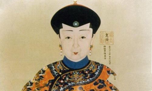 康熙母亲佟妃图片