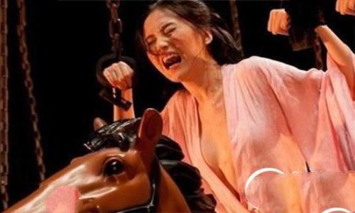 让古代女囚生不如死的酷刑“铁莲花”