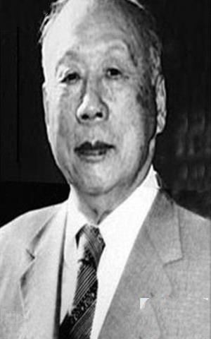 伍修权照片
