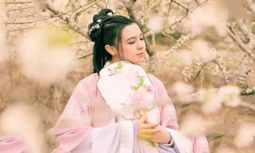 古代青楼女腰间为什么系一根红线