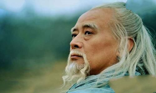 曹操杀华佗只是因为多疑吗?原因是什么?
