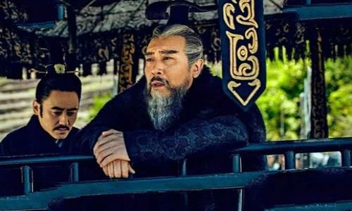 曹操“挟天子以令诸侯”有什么影响? 曹操“挟天子以令诸侯”有什么影响?