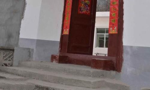 古人门口为什么要放门槛