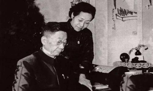 老舍原名叫什么?代表作有哪些? 老舍原名叫什么?代表作有哪些?