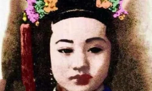 珍妃是怎么被丢进井里面的?慈禧太后为什么要杀珍妃?