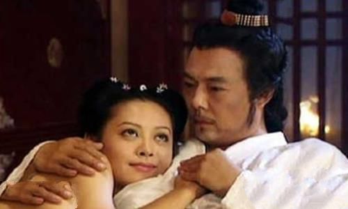 吕不韦和秦始皇什么关系