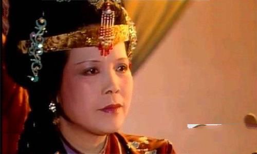 邢夫人剧照