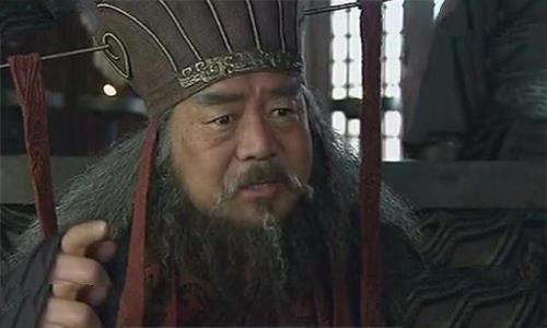真正历史上董卓是怎么死的：被吕布杀死（为貂蝉反目）