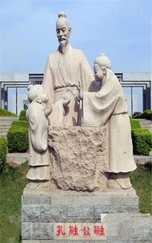 孔融让梨雕塑