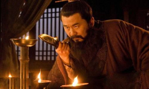 祢衡击鼓骂曹是为什么?