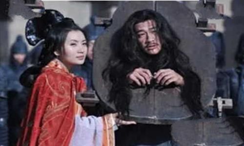 三国中关羽为什么会月下斩貂蝉