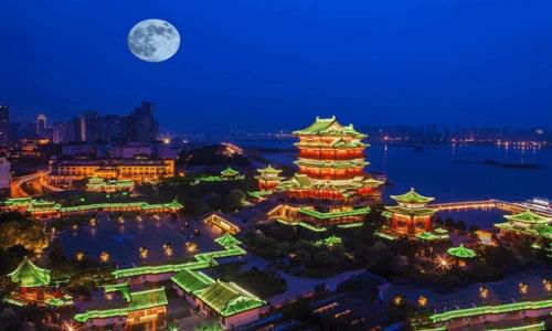 滕王阁在哪个城市哪个省 滕王阁在哪个城市哪个省