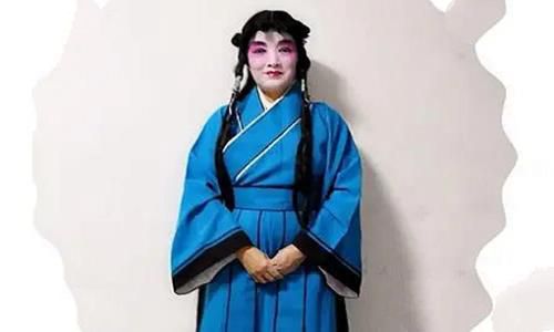跑龙套一词最初和哪个职业有关