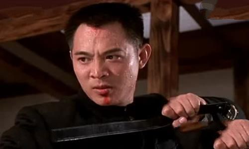 《精武门》里的陈真最后是怎么死的?历史上真实的又是谁? 《精武门》里的陈真最后是怎么死的?历史上真实的又是谁?