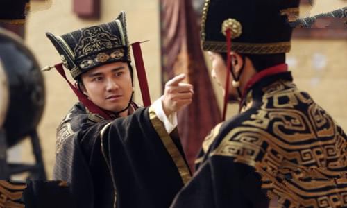 杨修之死真正的原因是什么?为何说不该参与夺嫡之争?