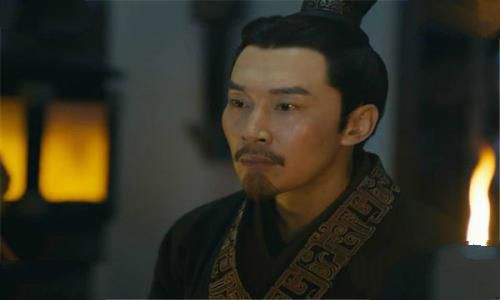 刘备伐吴失去了十位大将：张飞熟睡中被取首级（黄忠被射死）