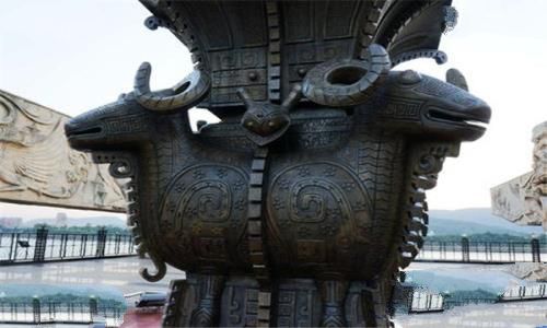 四羊方尊是干嘛用的：用于祭祀（中国十大顶级文物之一）