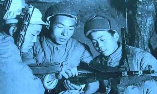 张桃芳是谁 张桃芳简介 神级狙击手张桃芳的一生
