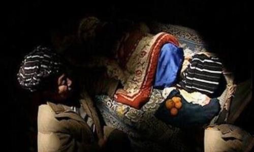 湘西邪事落花洞女，被洞神偷魂疯痴至死(想嫁给神)