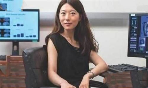 何碧玉高考一分没丢吗 历史上神级学霸（一分未丢）