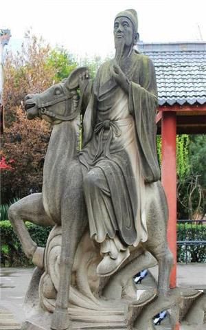 贾岛雕像