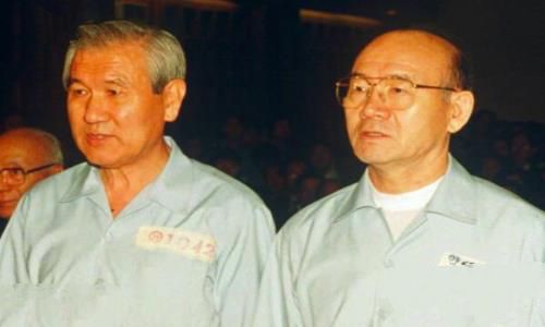 韩国有没有善终的总统?没有(韩国财阀的力量太强)