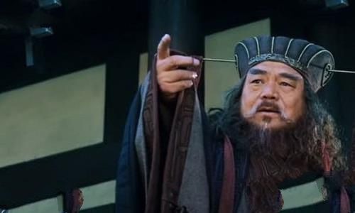 《三国演义》中董卓的剧照