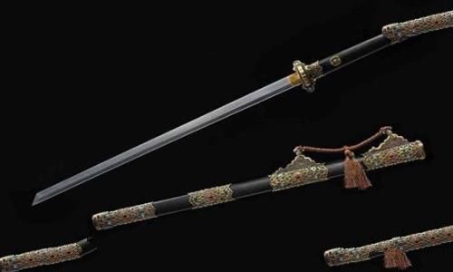 历史上关羽的武器真的是青龙偃月刀吗? 历史上关羽的武器真的是青龙偃月刀吗?