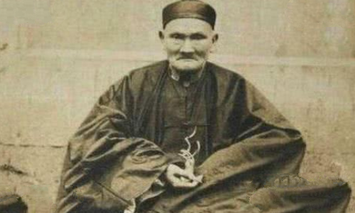 李庆远
