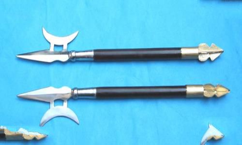典韦用什么武器叫什么? 典韦用什么武器叫什么?
