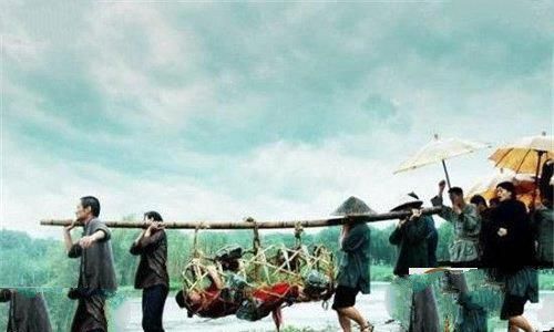 海底发现“浸猪笼”遗骸揭秘旧社会残忍私刑
