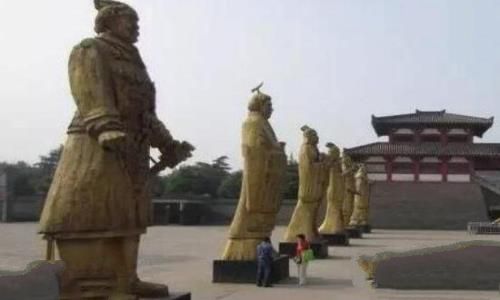 秦朝十二铜人今何在，疑陪葬秦始皇陵(中国历史未解之谜)