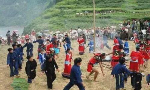 56个民族都有什么族：汉族和其他少数民族(汉族人口多)