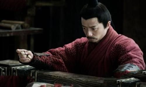 韩信简介：汉初三杰之一，功高震主被萧何献计诱杀