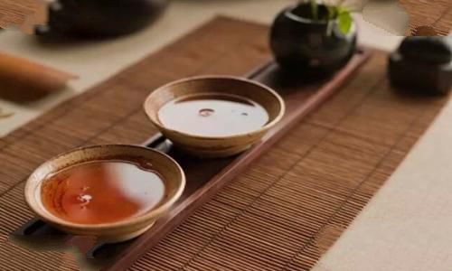 七分茶八分酒是什么意思? 七分茶八分酒是什么意思?